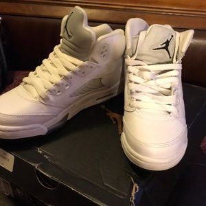 Air Jordan 5  Retro BG